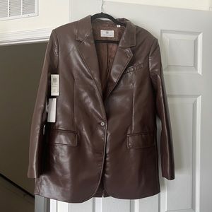 Aritzia Size M Brown leather babaton blazer- never worn, tags still on